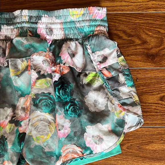 MPG Womens Double Layered Floral Gray Drawstring Athletic Shorts Size S - Picture 5 of 5